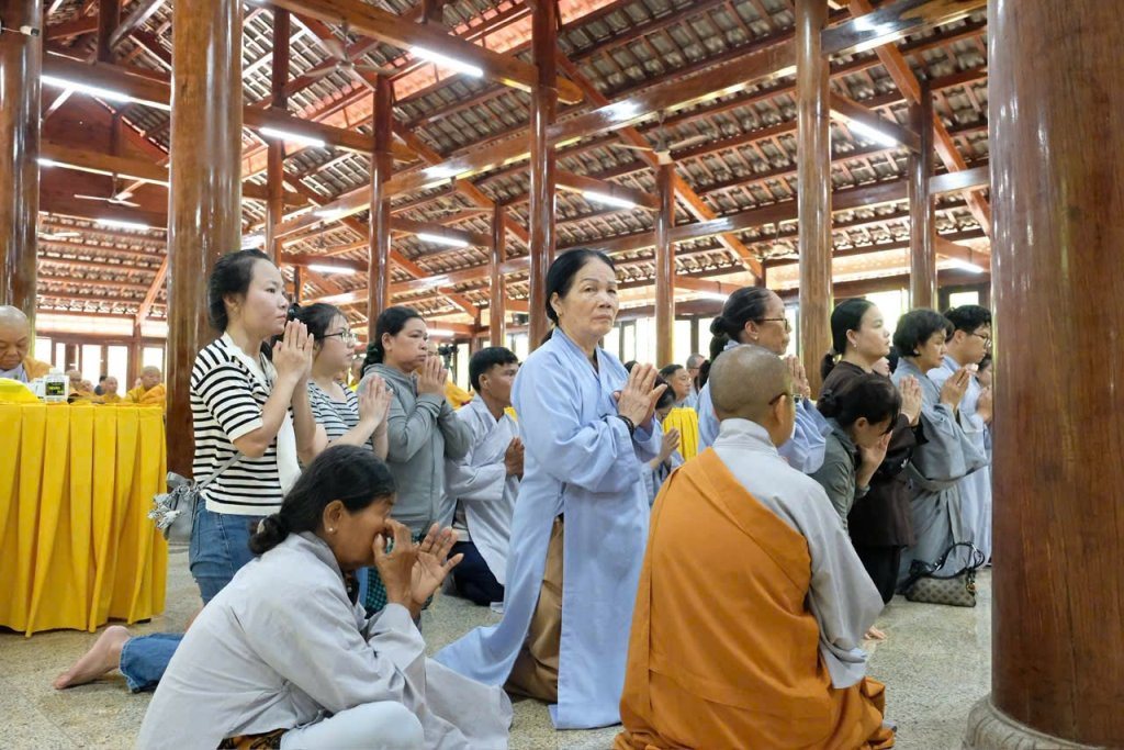 ĐẠO TRÀNG ĐẠO PHẬT NGÀY NAY CÚNG DƯỜNG TRƯỜNG HẠ CHÙA GIÁC NGỘ - ĐẤT ĐỎ (TP.HCM)
