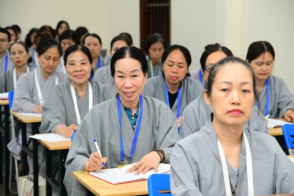 “NGÀY PHẬT CHUYỂN PHÁP LUÂN” – TỪ BÁNH XE CHÁNH PHÁP ĐẾN TRÁCH NHIỆM HOẰNG PHÁP HÔM NAY