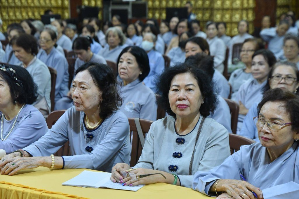CHÙA GIÁC NGỘ TRANG NGHIÊM TƯỞNG NIỆM NGÀY ĐỨC PHẬT CHUYỂN PHÁP LUÂN