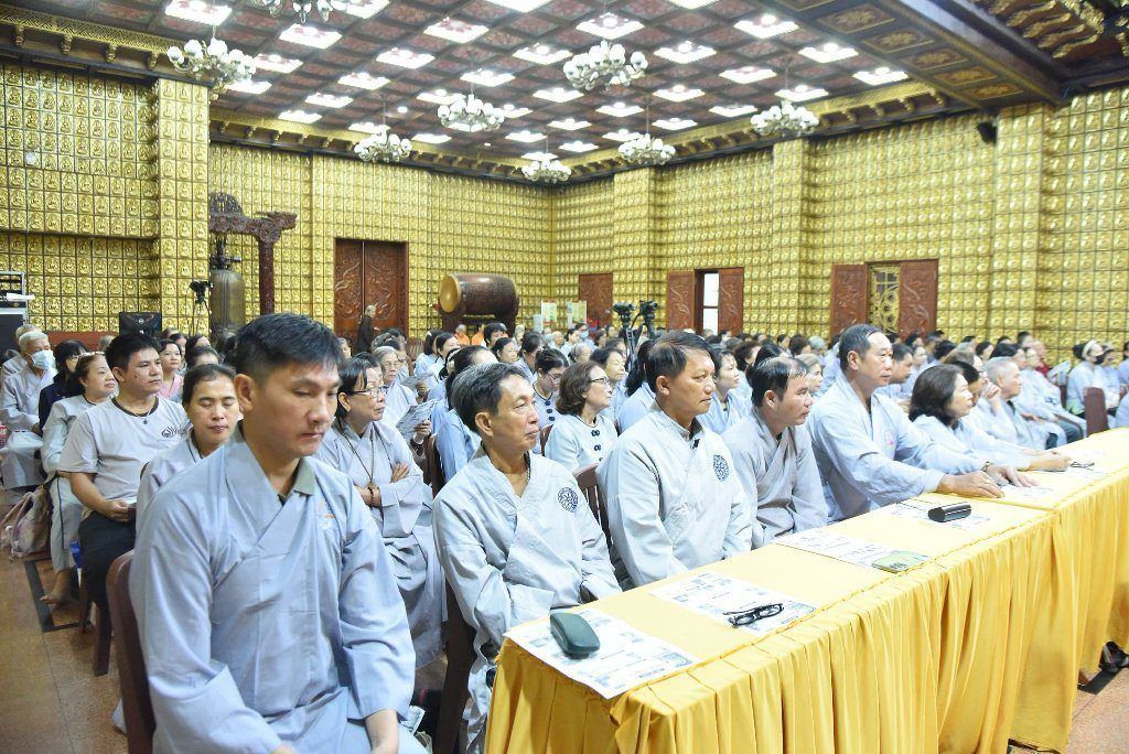 KHÓA TU NGÀY AN LẠC TẠI CHÙA GIÁC NGỘ – TỪ XÂY DỰNG ĐẠO TRÀNG KIÊN CỐ ĐẾN THẤU HIỂU TỬ SINH