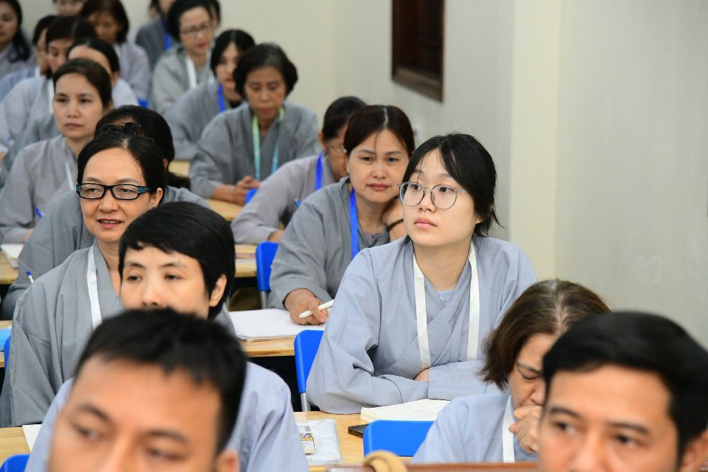 “NGÀY PHẬT CHUYỂN PHÁP LUÂN” – TỪ BÁNH XE CHÁNH PHÁP ĐẾN TRÁCH NHIỆM HOẰNG PHÁP HÔM NAY