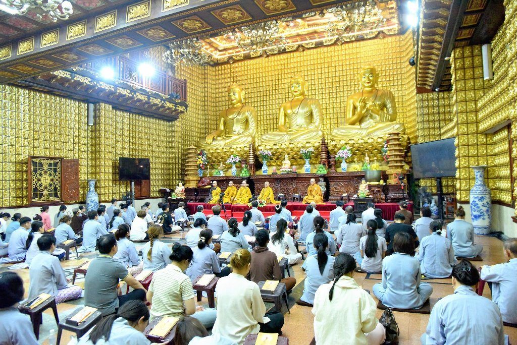 CHÙA GIÁC NGỘ TỔ CHỨC LỄ SÁM HỐI ĐỊNH KỲ: LAN TỎA NĂNG LƯỢNG THỨC TỈNH TỪ MÙA AN CƯ KIẾT HẠ ĐẦU TIÊN TẠI ĐẤT ĐỎ