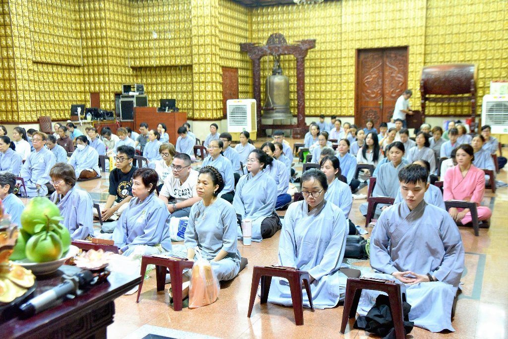 CHÙA GIÁC NGỘ TỔ CHỨC LỄ SÁM HỐI ĐỊNH KỲ: LAN TỎA NĂNG LƯỢNG THỨC TỈNH TỪ MÙA AN CƯ KIẾT HẠ ĐẦU TIÊN TẠI ĐẤT ĐỎ