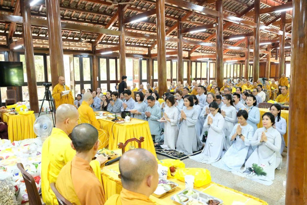 ĐẠO TRÀNG ĐẠO PHẬT NGÀY NAY CÚNG DƯỜNG TRƯỜNG HẠ CHÙA GIÁC NGỘ - ĐẤT ĐỎ (TP.HCM)