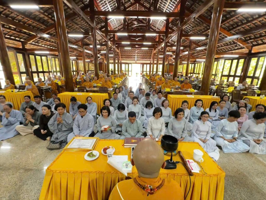 ĐẠO TRÀNG ĐẠO PHẬT NGÀY NAY CÚNG DƯỜNG TRƯỜNG HẠ CHÙA GIÁC NGỘ - ĐẤT ĐỎ (TP.HCM)
