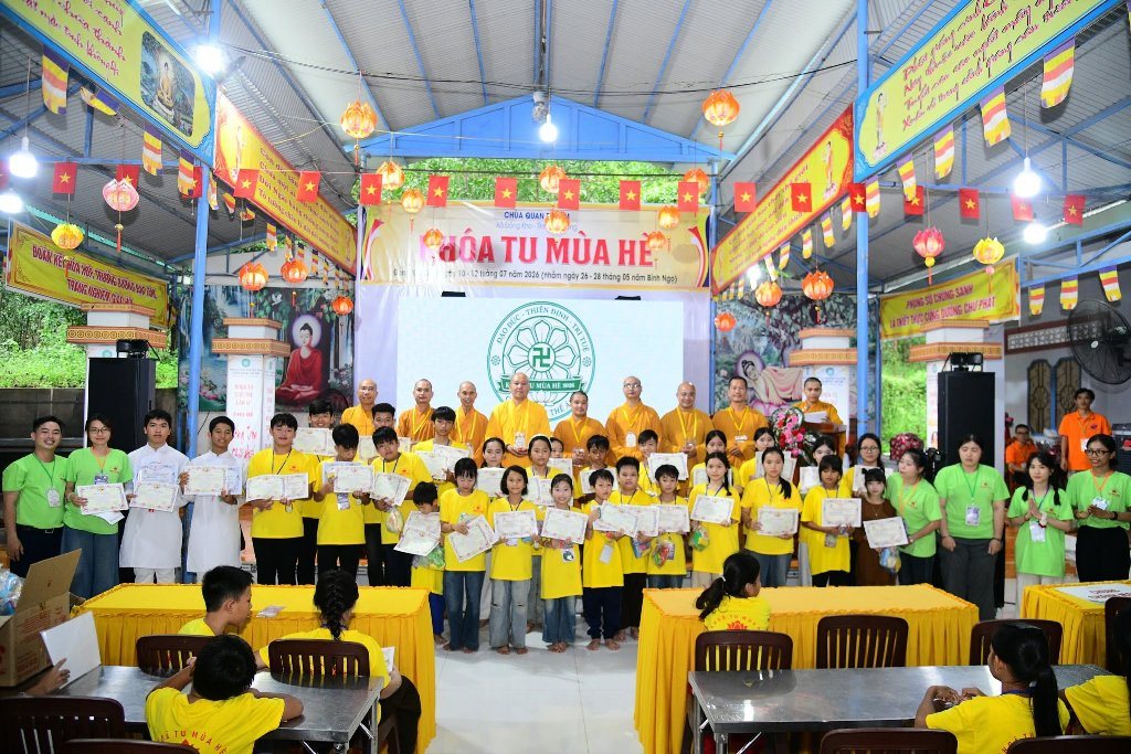KHÉP LẠI KHÓA TU MÙA HÈ 2026: GIEO HẠT GIỐNG HIẾU HẠNH SAU BA NGÀY TU HỌC