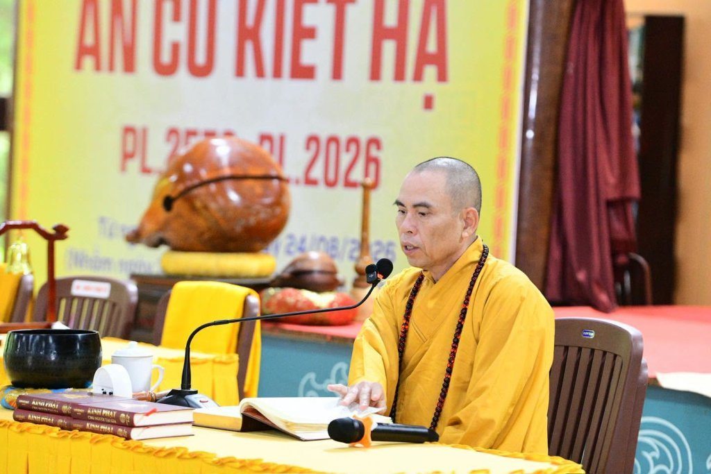 KINH VÍ DỤ CÁI CƯA: BÀI HỌC VỀ NHẪN NHỤC, TỪ BI VÀ LÀM CHỦ NỘI TÂM