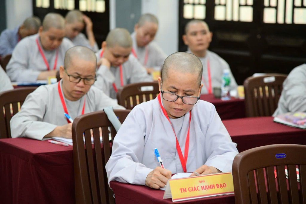 HIỂU ĐÚNG PHÁP HỘ NIỆM CẦU AN ĐỂ KIẾN TẠO BÌNH AN TỪ SỰ CHUYỂN HÓA NỘI TÂM