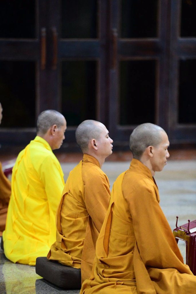 THIỀN TỌA – THỜI KHÓA KHÔNG THỂ THIẾU TRONG MÙA AN CƯ KIẾT HẠ