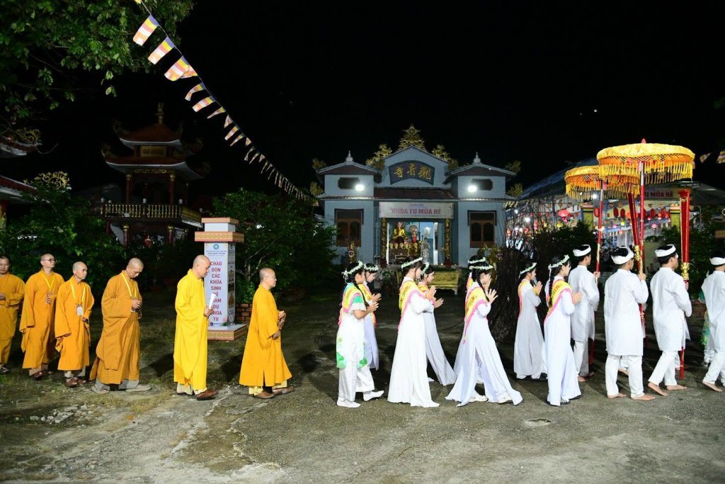 CHÙA QUAN THẾ ÂM: KHAI MẠC KHÓA TU MÙA HÈ 2026 - GIEO HẠT GIỐNG HIẾU HẠNH CHO TUỔI TRẺ