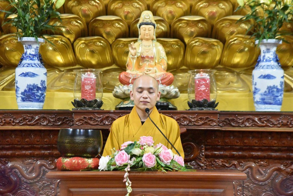 NUÔI DƯỠNG NỤ CƯỜI AN LẠC VÀ TÂM TỪ BI GIỮA ĐỜI THƯỜNG
