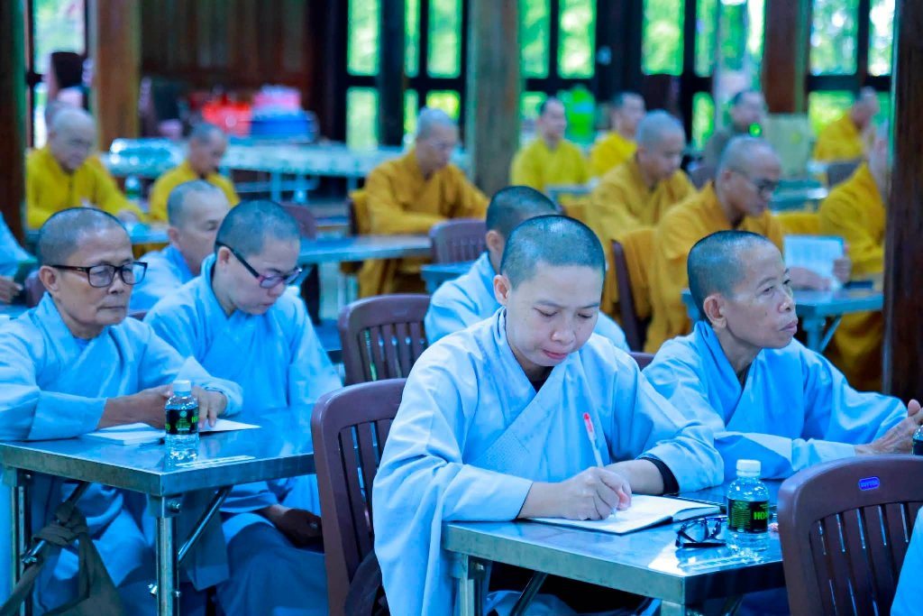 TT.TS. Thích Trí Định Chia Sẻ Pháp Thoại Tại Trường Hạ Chùa Giác Ngộ (xã Đất Đỏ, TP. HCM)