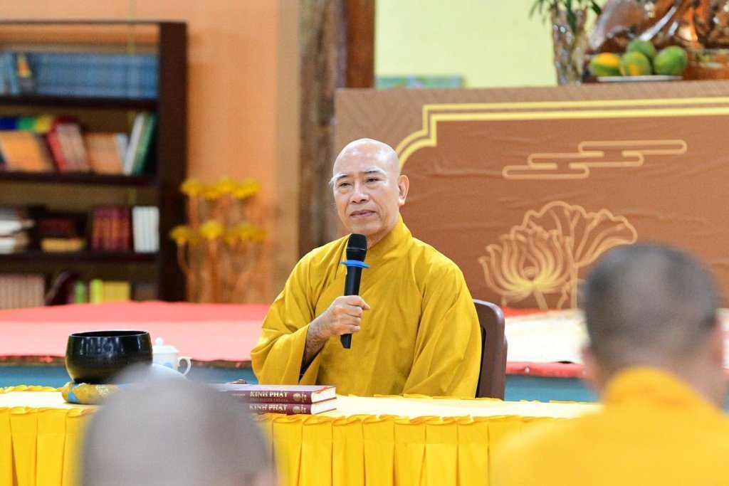 HT. THÍCH TÂM ĐỨC: TRAU DỒI GIỚI – ĐỊNH – TUỆ ĐỂ TĂNG TRƯỞNG ĐẠO LỰC TRONG MÙA AN CƯ