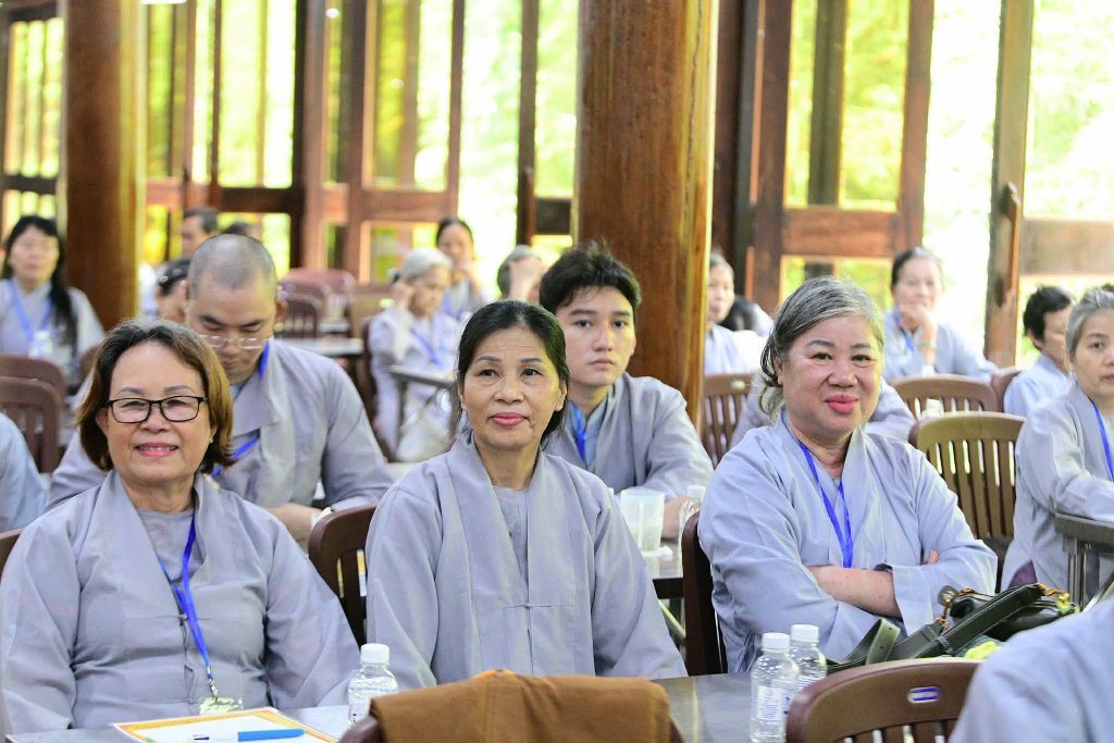 “TÂM HẠNH NGƯỜI XUẤT GIA” – NUÔI LỚN BỒ-ĐỀ TÂM, VỮNG BƯỚC ĐƯỜNG TU