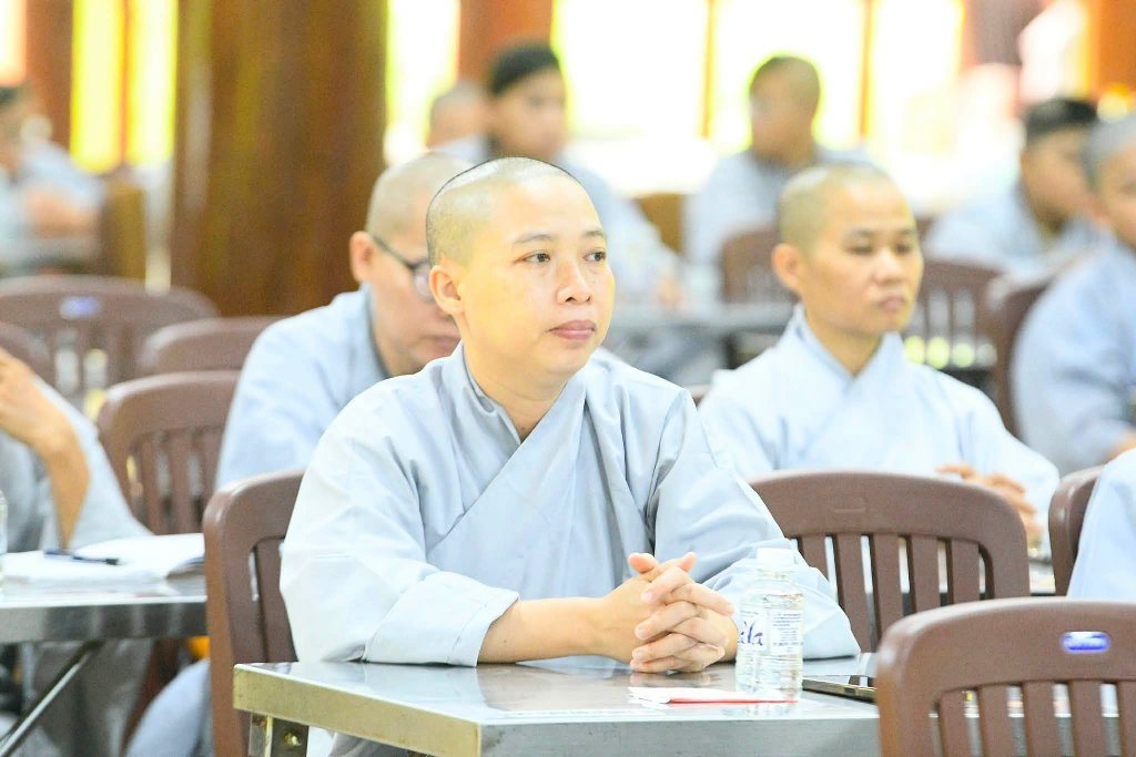TU TẬP SÁU GIÁC QUAN - HÀNH TRÌNH CHUYỂN HÓA TÂM THỨC