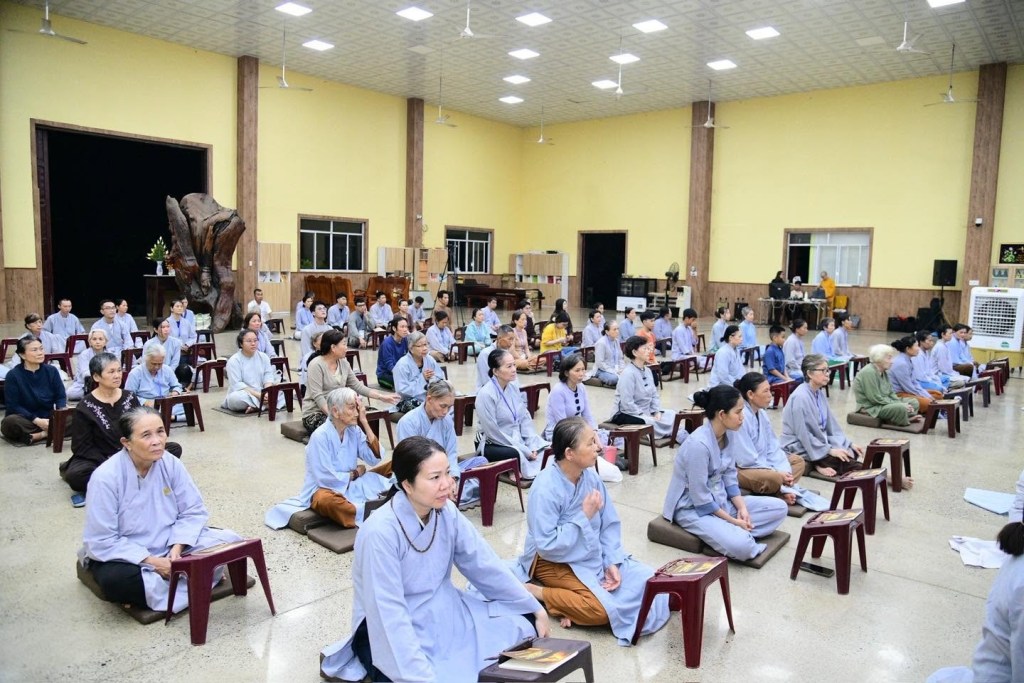 GIEO DUYÊN XUẤT GIA – CÙNG TĂNG ĐOÀN AN CƯ THỰC TẬP SÁM HỐI