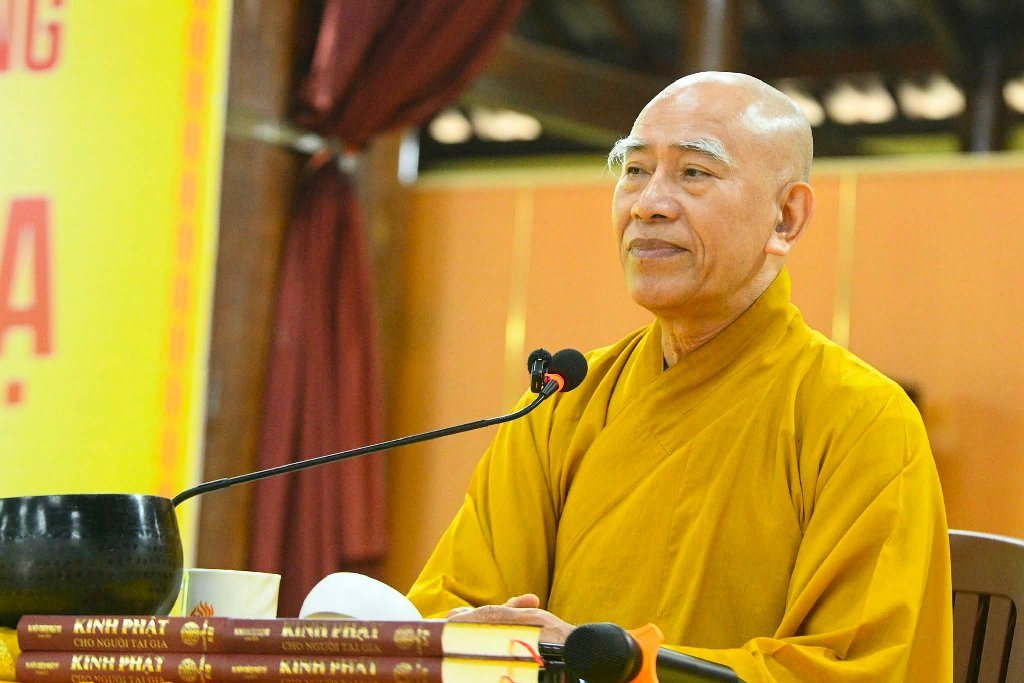 TU TẬP SÁU GIÁC QUAN - HÀNH TRÌNH CHUYỂN HÓA TÂM THỨC