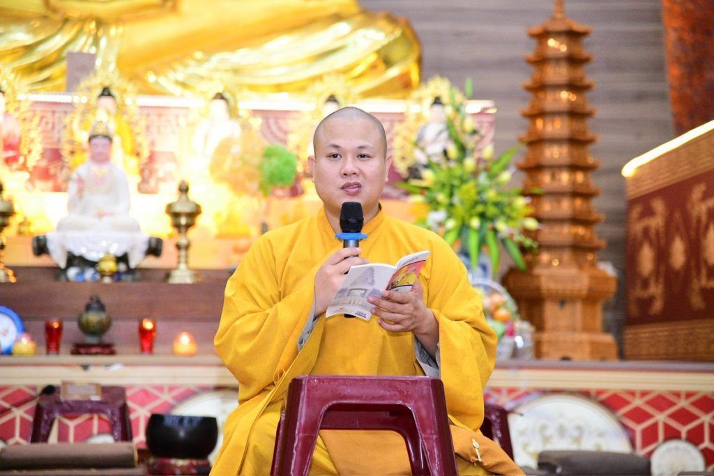 GẦN 100 HÀNH GIẢ “PHƯƠNG TRỜI THONG DONG” LẦN 10 NHẬP CHÚNG, LÀM QUEN NẾP SỐNG TU HỌC TẠI TRƯỜNG HẠ CHÙA GIÁC NGỘ - ĐẤT ĐỎ