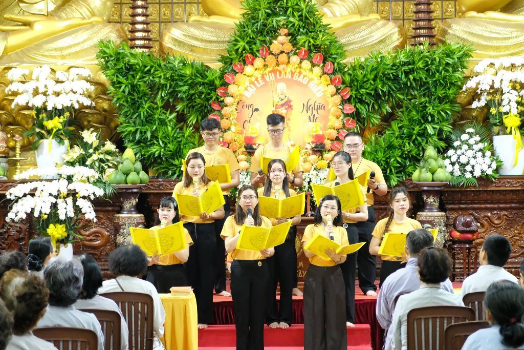 PHỤNG SỰ NHÂN SINH – BIẾN LÒNG TỪ BI THÀNH HÀNH ĐỘNG NHÂN ĐẠO
