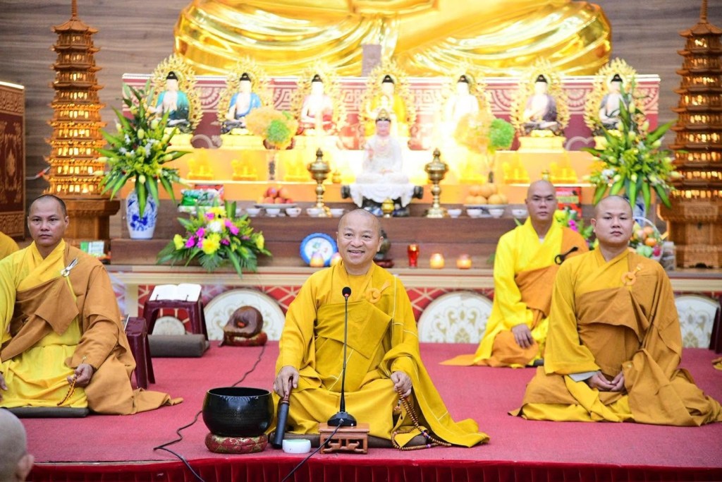 GIEO DUYÊN XUẤT GIA – CÙNG TĂNG ĐOÀN AN CƯ THỰC TẬP SÁM HỐI