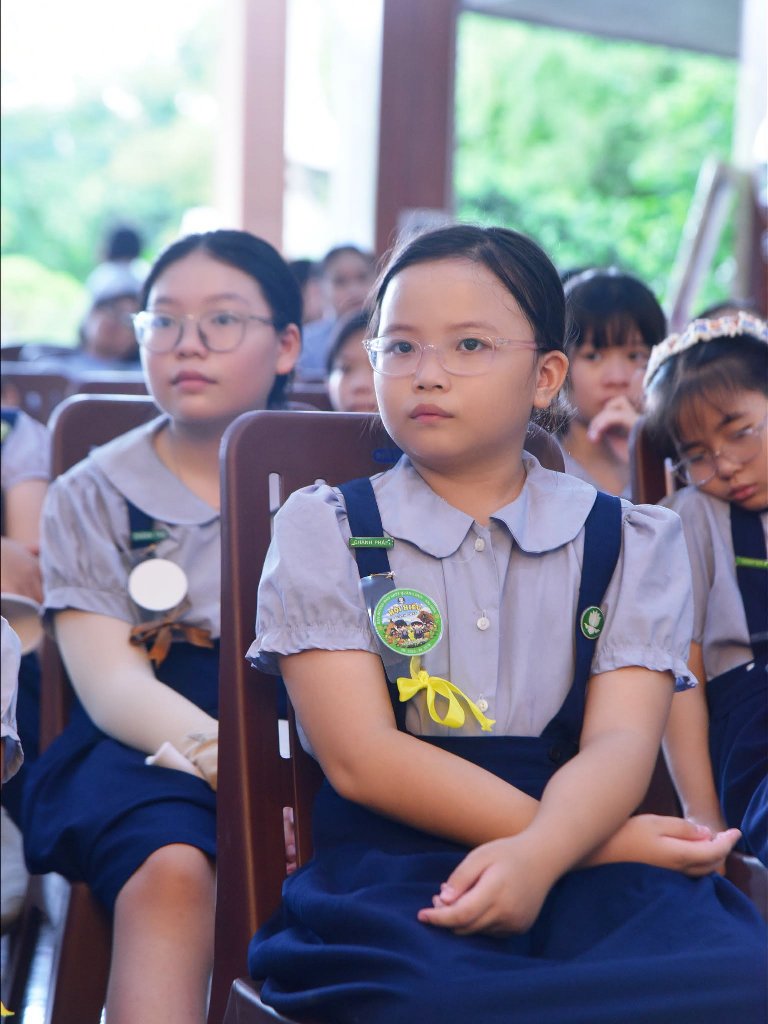 TUỔI TRẺ TỈNH THỨC, KIẾN TẠO TƯƠNG LAI": NGỌN ĐUỐC SOI ĐƯỜNG CHO HƠN 200 THANH THIẾU NIÊN GĐPT QUA LỜI DẠY CỦA THẦY NHẬT TỪ