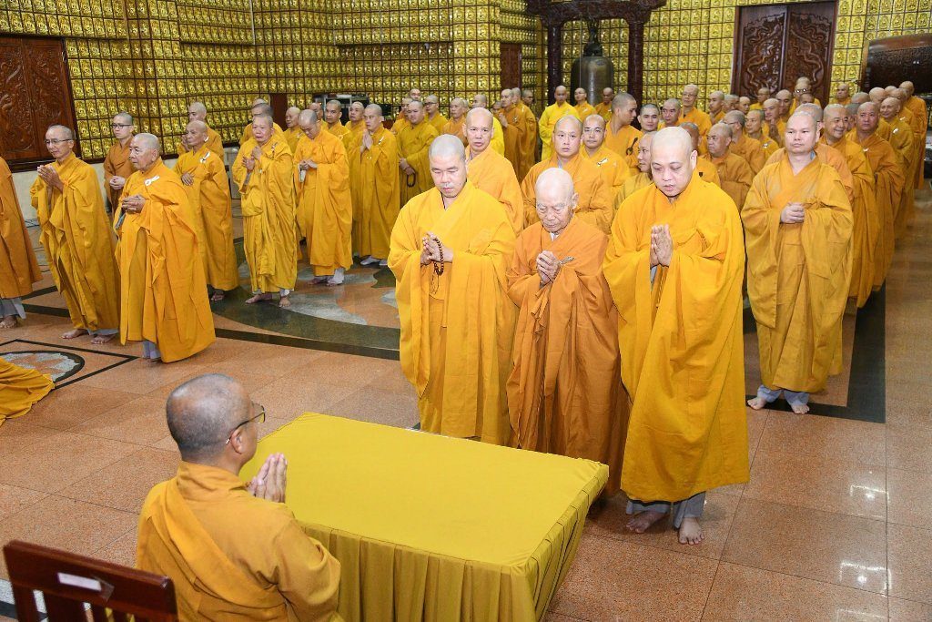 TP.HCM: TRANG NGHIÊM LỄ TỰ TỨ VÀ TẠ PHÁP MÃN HẠ TẠI CHÙA GIÁC NGỘ