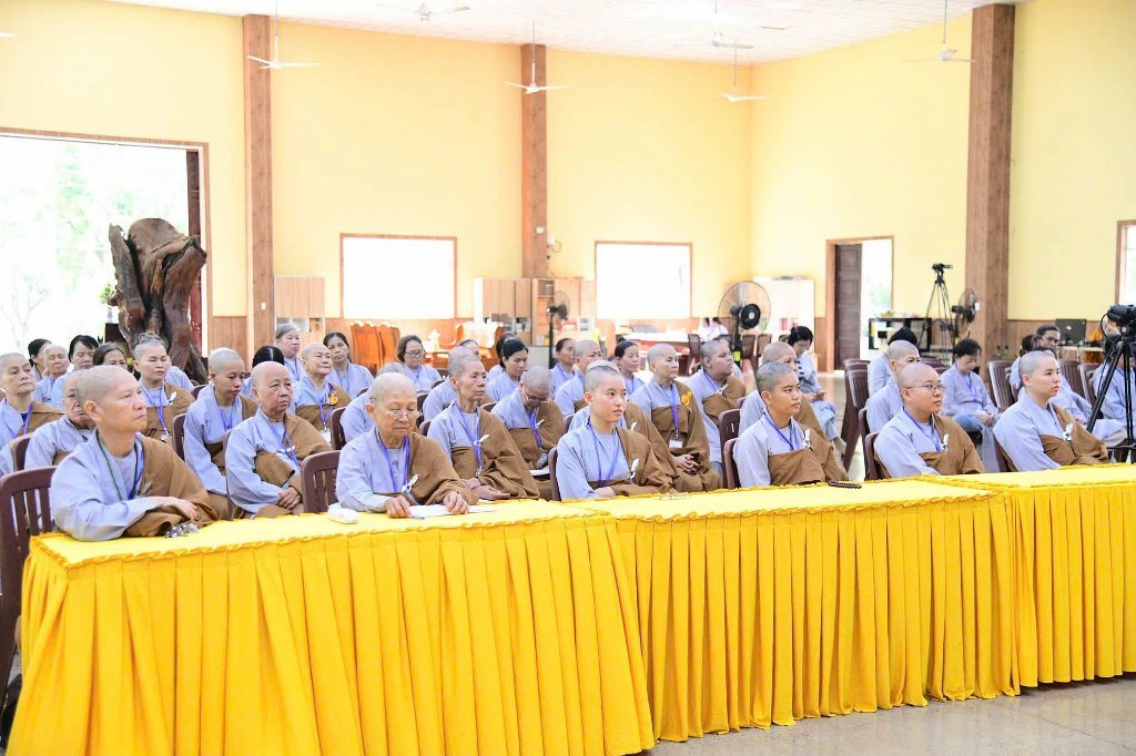 KINH NGHIỆM XUẤT GIA VÀ TU HỌC CỦA ĐỨC PHẬT – TỪ CHÍ NGUYỆN GIẢI THOÁT ĐẾN HÀNH TRÌNH PHỤNG SỰ NHÂN SINH