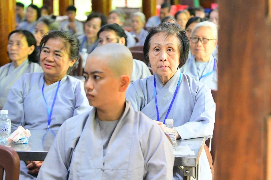 “TÂM HẠNH NGƯỜI XUẤT GIA” – NUÔI LỚN BỒ-ĐỀ TÂM, VỮNG BƯỚC ĐƯỜNG TU