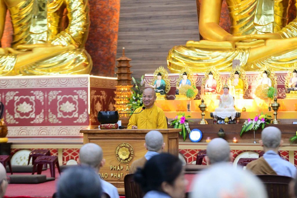 GỠ RỐI BĂN KHOĂN - MỞ RA GÓC NHÌN MỚI VỚI BUỔI VẤN ĐÁP CÙNG TT. THÍCH NHẬT TỪ