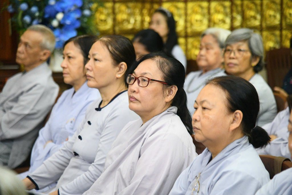 NHẬN DIỆN LỖI VÀ SÁM HỐI - BÀI HỌC TU TẬP SÂU SẮC TRONG KHÓA TU NGÀY AN LẠC MÙA VU LAN