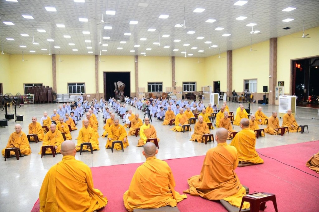 GIEO DUYÊN XUẤT GIA – CÙNG TĂNG ĐOÀN AN CƯ THỰC TẬP SÁM HỐI