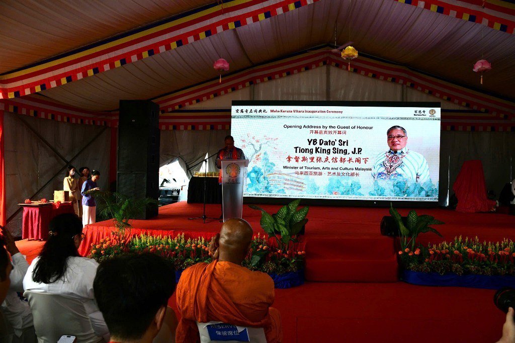 CHÙA HOẰNG TỪ (MAHA KARUNA VIHARA) KHÁNH THÀNH – THÊM MỘT KHÔNG GIAN TU HỌC PHẬT GIÁO TẠI MALAYSIA