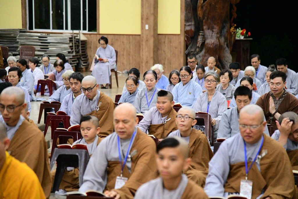 TRANG NGHIÊM TỤNG KINH VU LAN BÁO HIẾU
