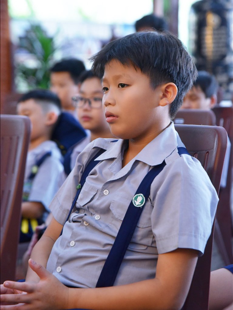 TUỔI TRẺ TỈNH THỨC, KIẾN TẠO TƯƠNG LAI": NGỌN ĐUỐC SOI ĐƯỜNG CHO HƠN 200 THANH THIẾU NIÊN GĐPT QUA LỜI DẠY CỦA THẦY NHẬT TỪ