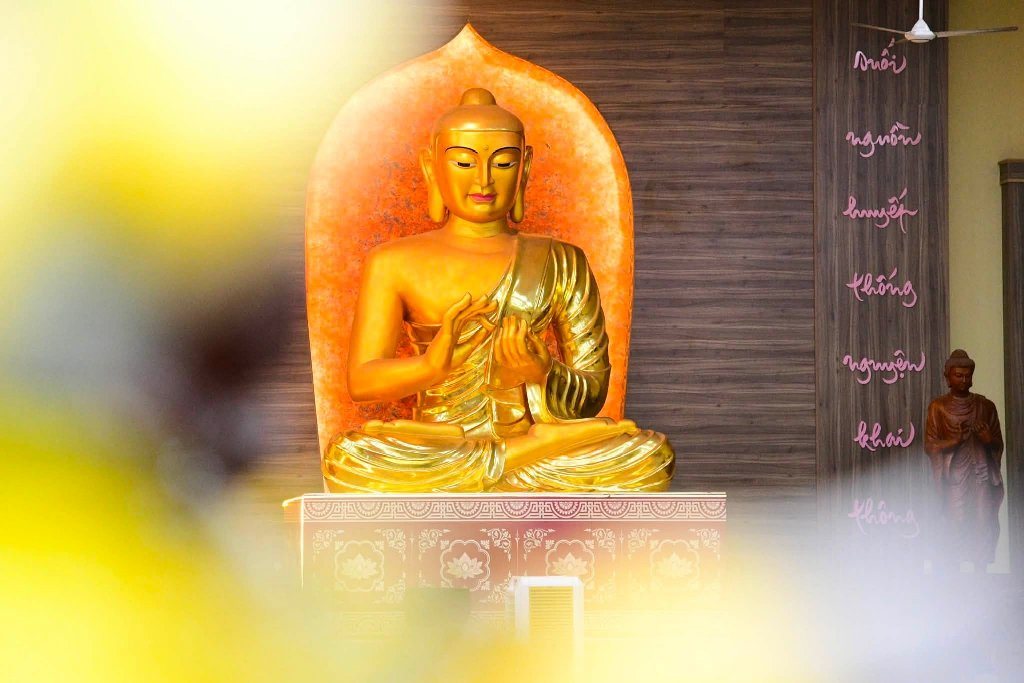 TRANG NGHIÊM TỤNG KINH VU LAN BÁO HIẾU