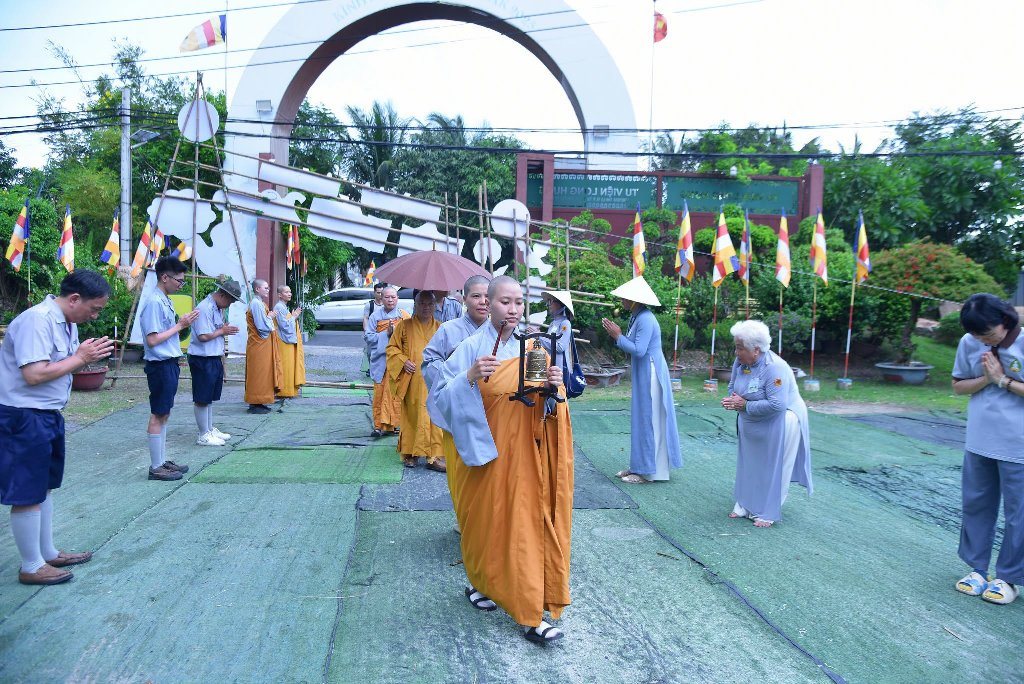 TUỔI TRẺ TỈNH THỨC, KIẾN TẠO TƯƠNG LAI": NGỌN ĐUỐC SOI ĐƯỜNG CHO HƠN 200 THANH THIẾU NIÊN GĐPT QUA LỜI DẠY CỦA THẦY NHẬT TỪ