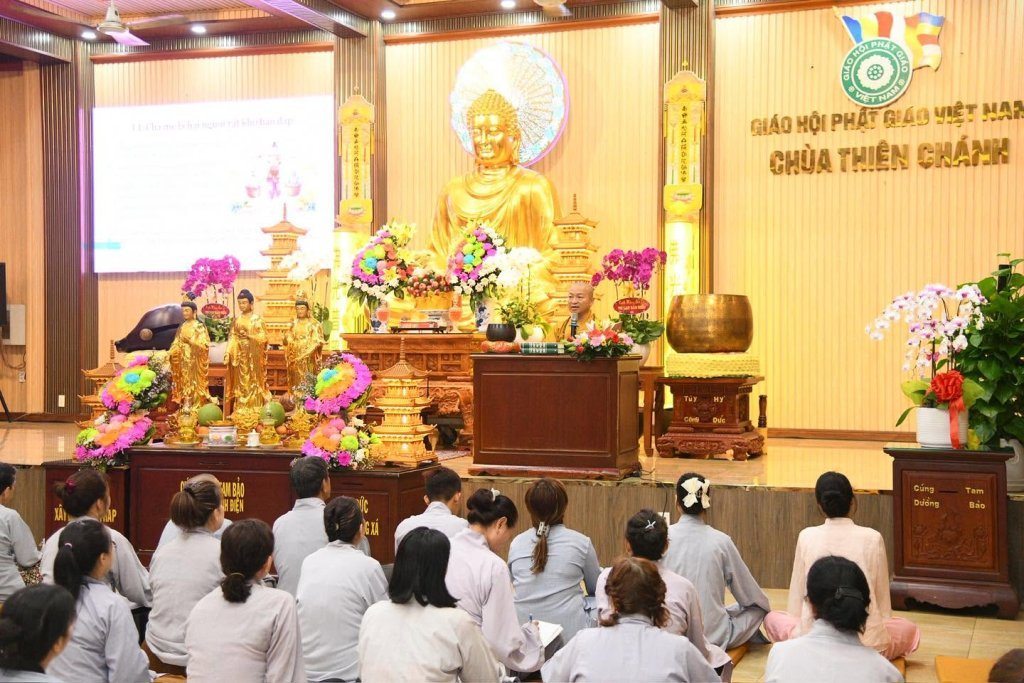 VU LAN – HỌC CÁCH BÁO HIẾU ĐỂ ĐỀN ĐÁP ÂN SINH THÀNH