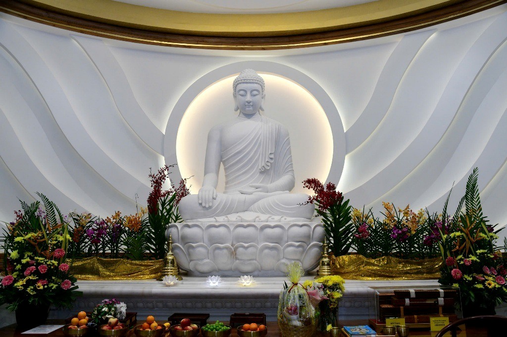 CHÙA HOẰNG TỪ (MAHA KARUNA VIHARA) KHÁNH THÀNH – THÊM MỘT KHÔNG GIAN TU HỌC PHẬT GIÁO TẠI MALAYSIA