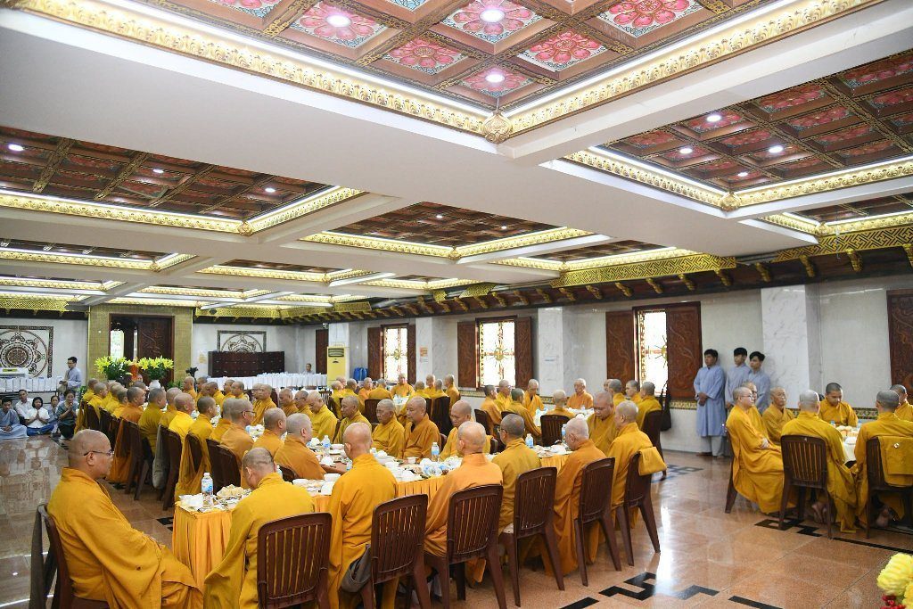 TP.HCM: TRANG NGHIÊM LỄ TỰ TỨ VÀ TẠ PHÁP MÃN HẠ TẠI CHÙA GIÁC NGỘ