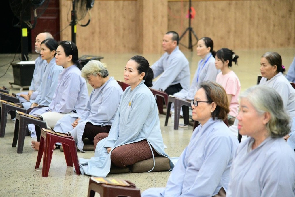 GIEO DUYÊN XUẤT GIA – CÙNG TĂNG ĐOÀN AN CƯ THỰC TẬP SÁM HỐI
