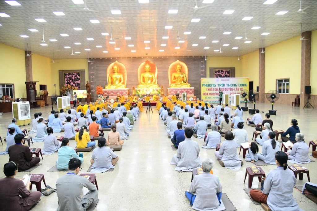 GIEO DUYÊN XUẤT GIA – CÙNG TĂNG ĐOÀN AN CƯ THỰC TẬP SÁM HỐI
