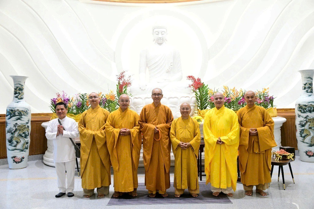 CHÙA HOẰNG TỪ (MAHA KARUNA VIHARA) KHÁNH THÀNH – THÊM MỘT KHÔNG GIAN TU HỌC PHẬT GIÁO TẠI MALAYSIA