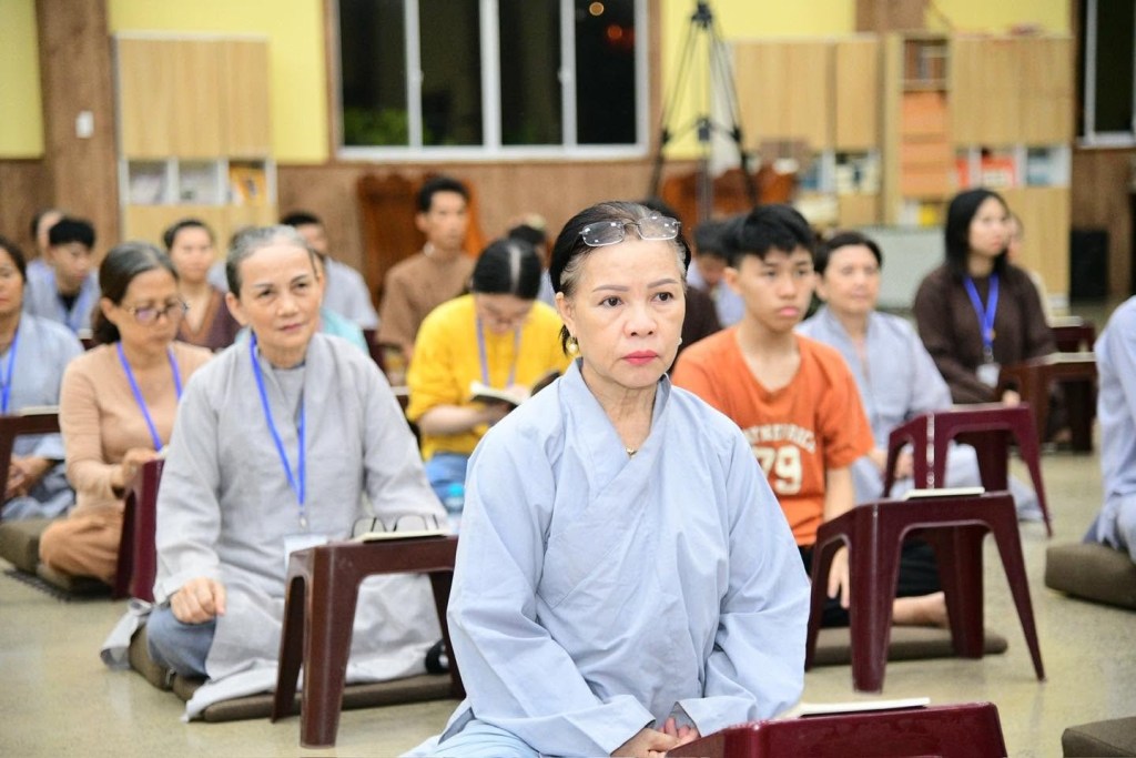 GIEO DUYÊN XUẤT GIA – CÙNG TĂNG ĐOÀN AN CƯ THỰC TẬP SÁM HỐI