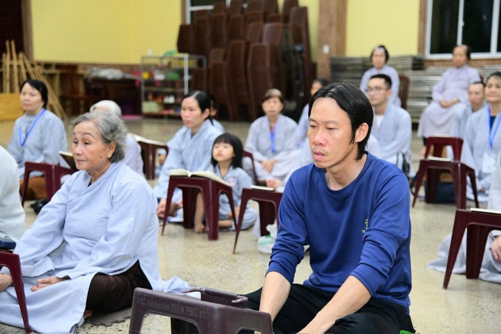 GIEO DUYÊN XUẤT GIA – CÙNG TĂNG ĐOÀN AN CƯ THỰC TẬP SÁM HỐI