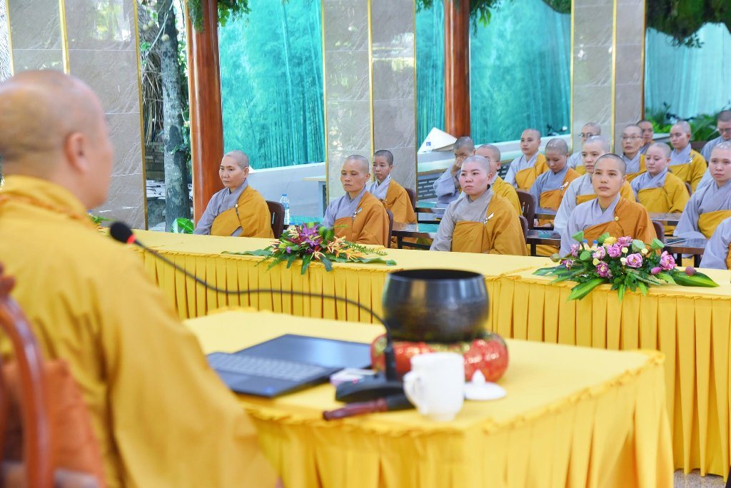 Lời Khai Thị Sâu Sắc Của Thầy Nhật Từ Tại Hạ Trường Tu Viện Long Hưng