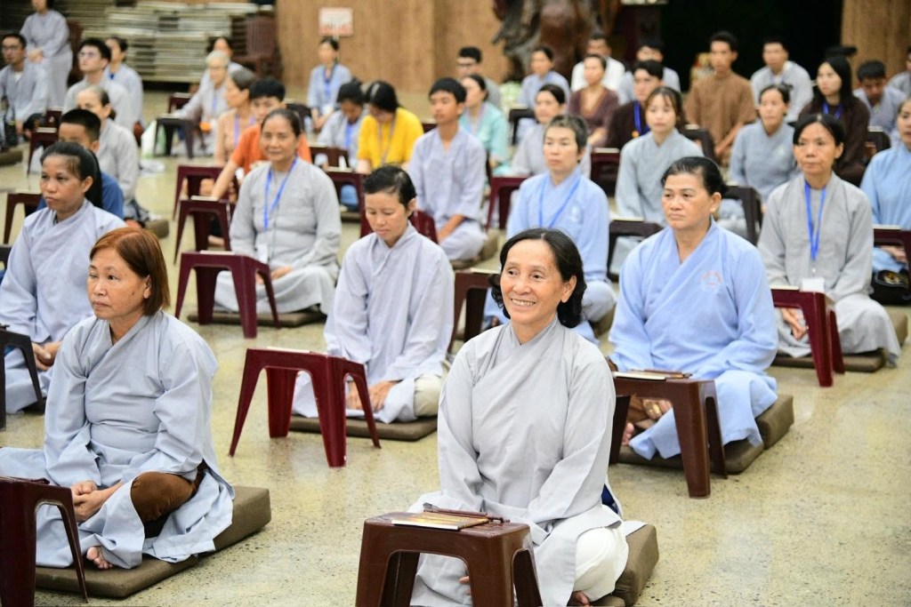 GIEO DUYÊN XUẤT GIA – CÙNG TĂNG ĐOÀN AN CƯ THỰC TẬP SÁM HỐI