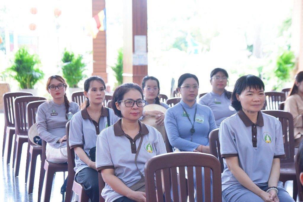 TUỔI TRẺ TỈNH THỨC, KIẾN TẠO TƯƠNG LAI": NGỌN ĐUỐC SOI ĐƯỜNG CHO HƠN 200 THANH THIẾU NIÊN GĐPT QUA LỜI DẠY CỦA THẦY NHẬT TỪ