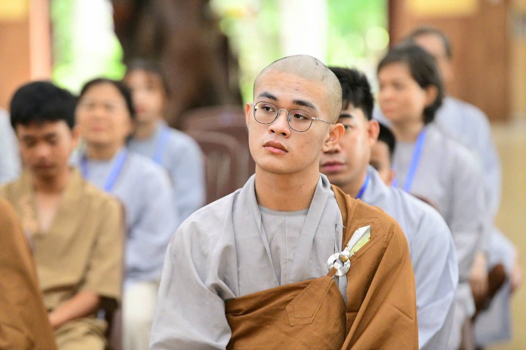 KINH NGHIỆM XUẤT GIA VÀ TU HỌC CỦA ĐỨC PHẬT – TỪ CHÍ NGUYỆN GIẢI THOÁT ĐẾN HÀNH TRÌNH PHỤNG SỰ NHÂN SINH
