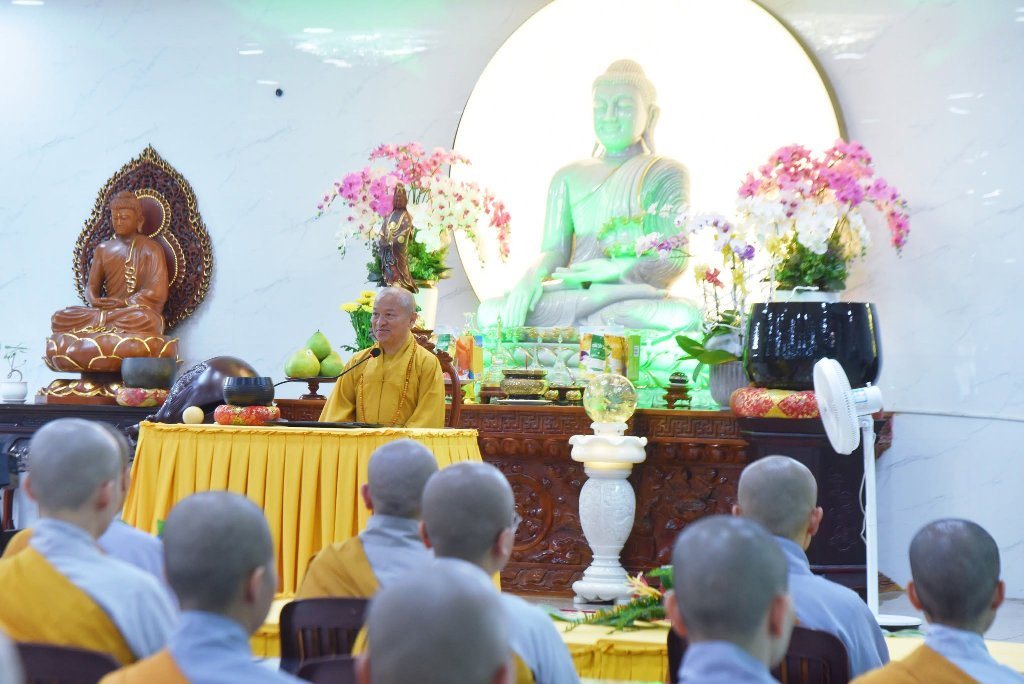 Lời Khai Thị Sâu Sắc Của Thầy Nhật Từ Tại Hạ Trường Tu Viện Long Hưng