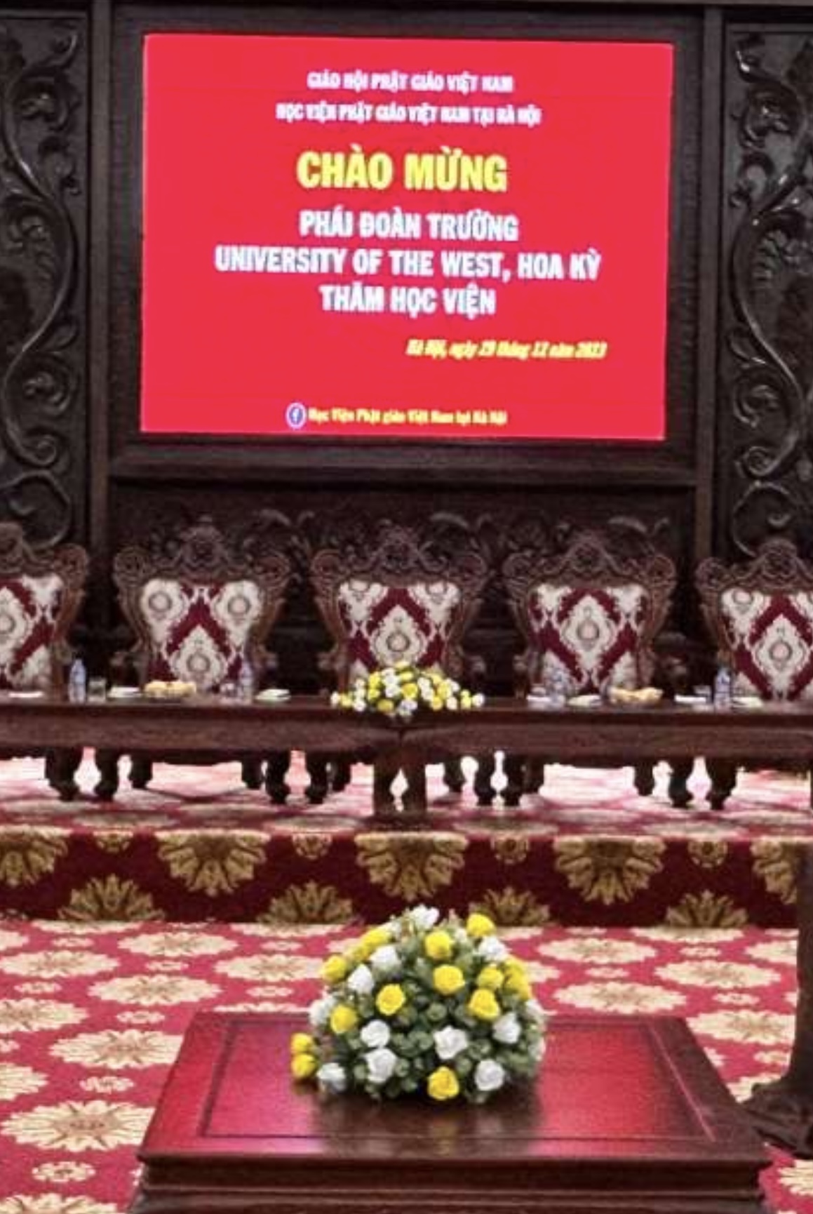Bằng cấp hay năng lực thực chất?